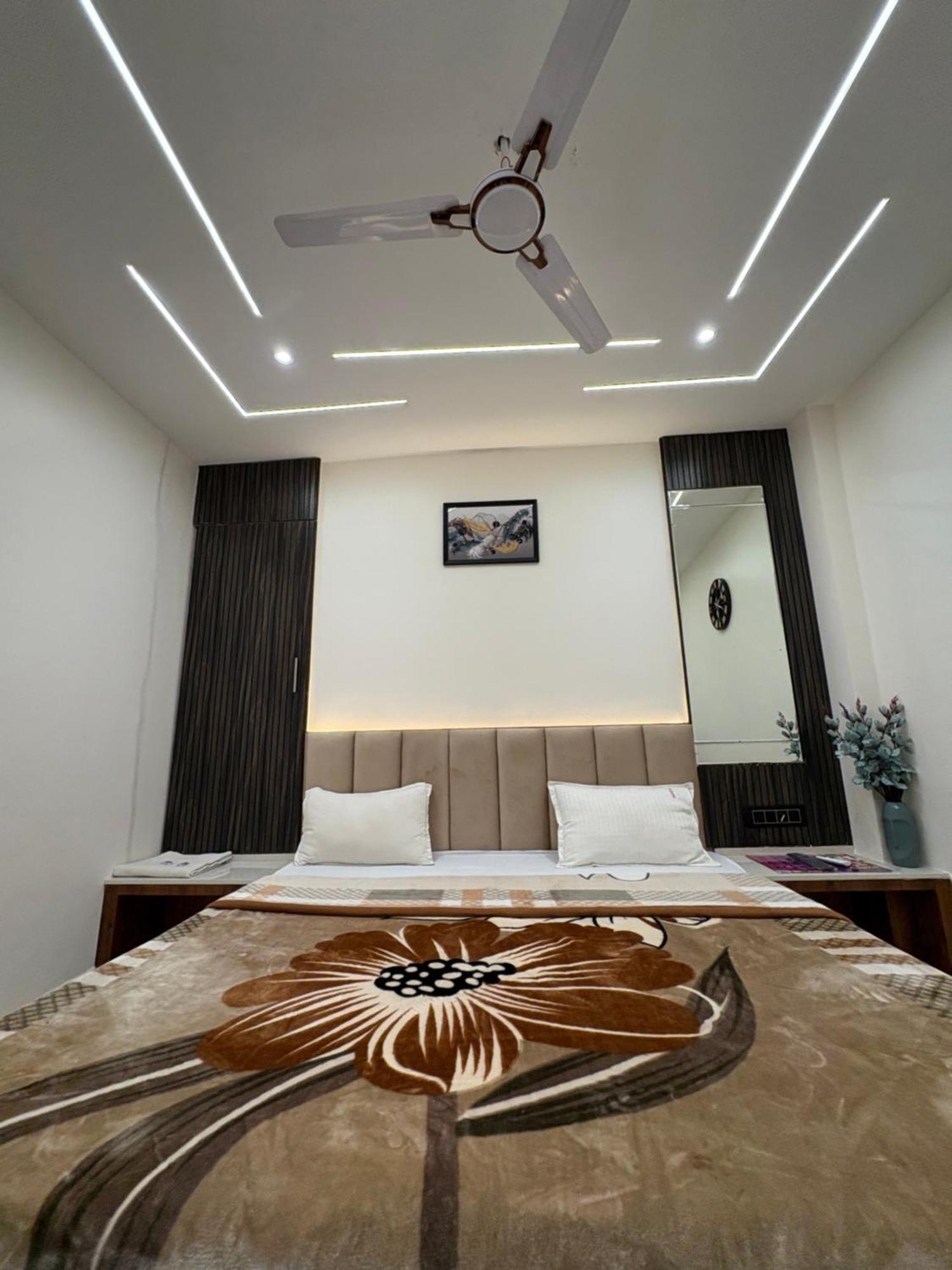 Hotel Anantshree Ujjain Exterior foto