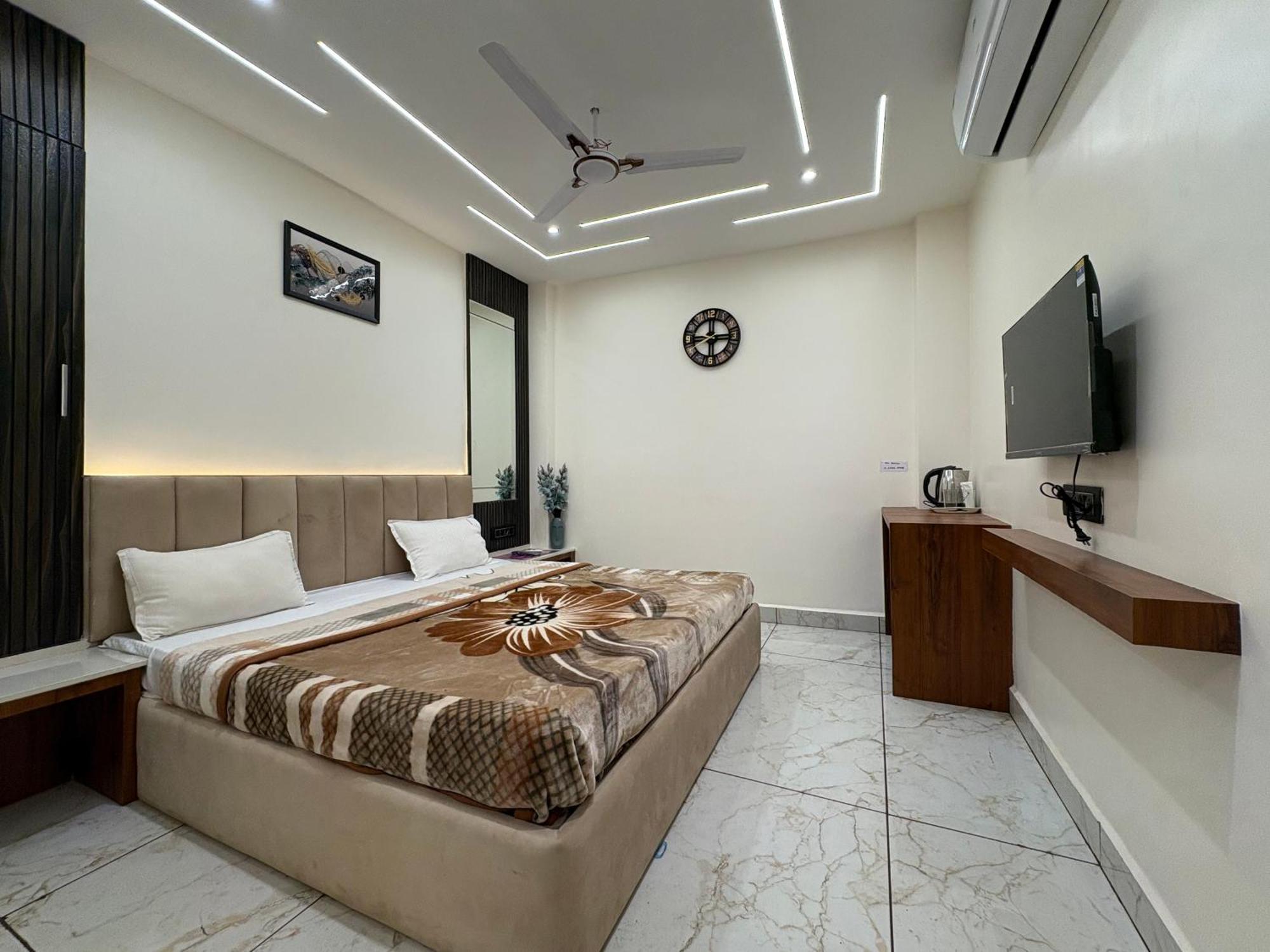 Hotel Anantshree Ujjain Exterior foto