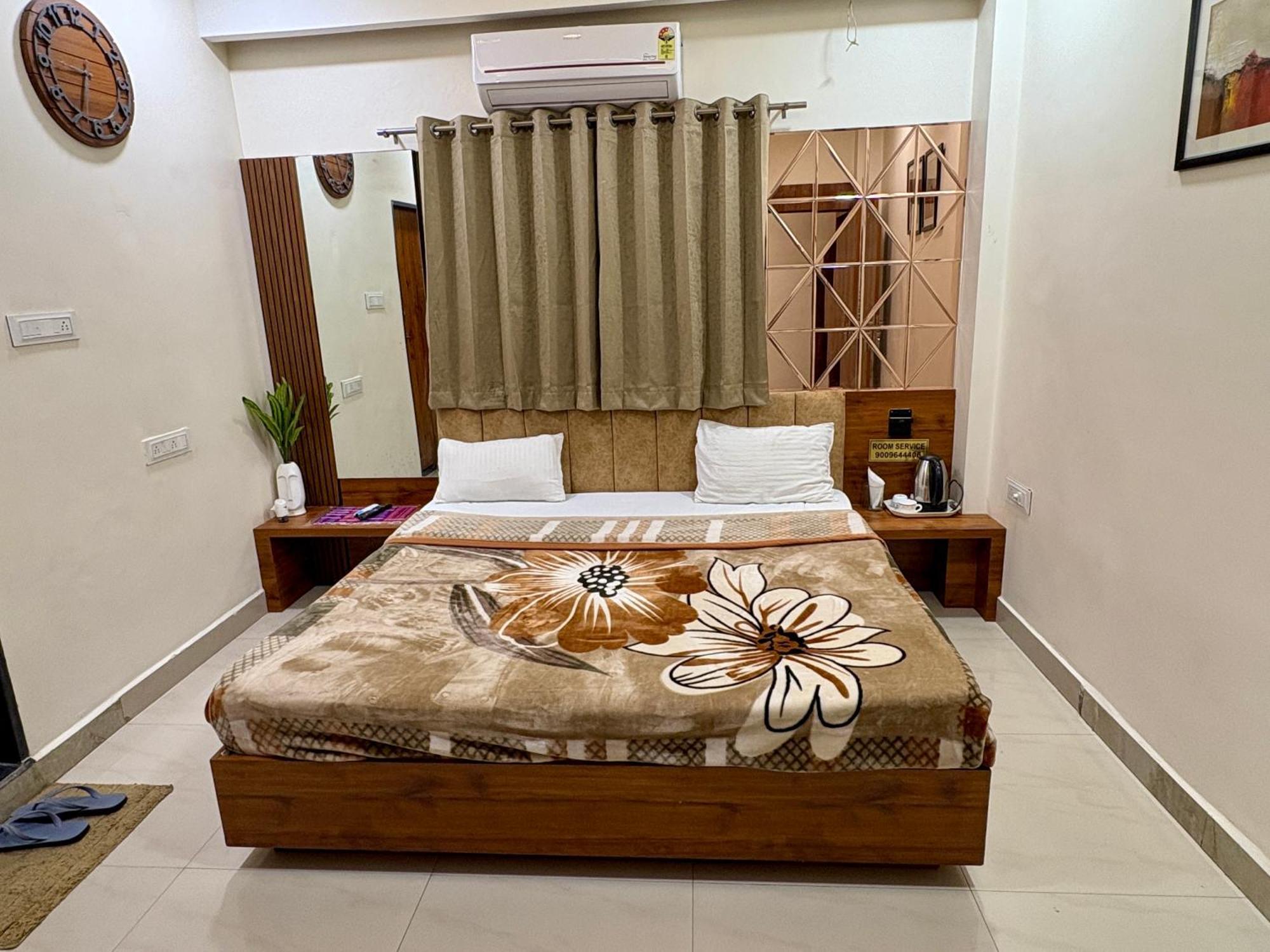 Hotel Anantshree Ujjain Exterior foto